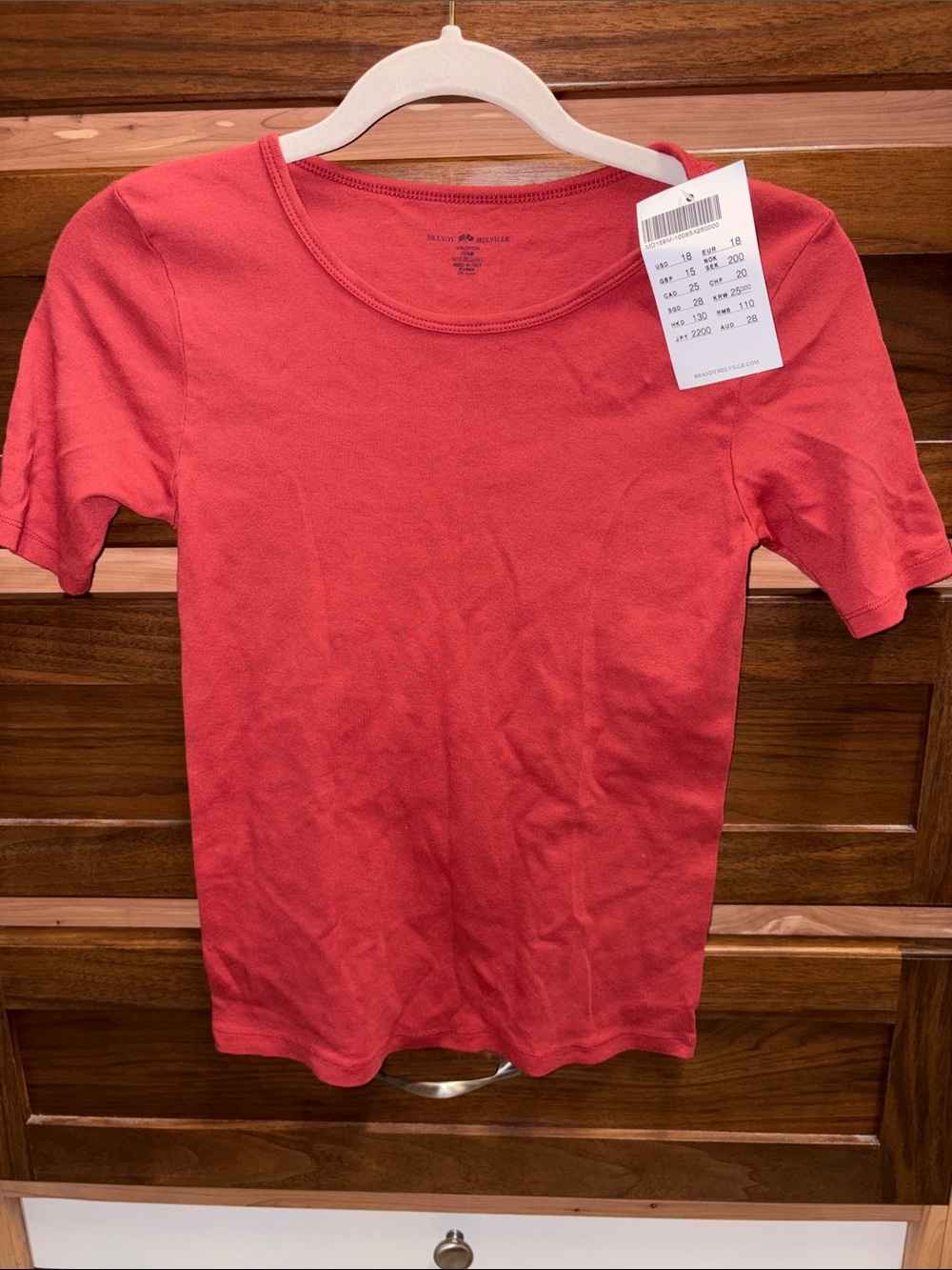 Brandy Melville NWT Red Short Sleeve Scoop Neck Tee